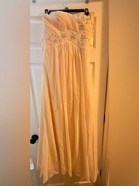 Elegant Women's Flowing Cream Maxi Skirt